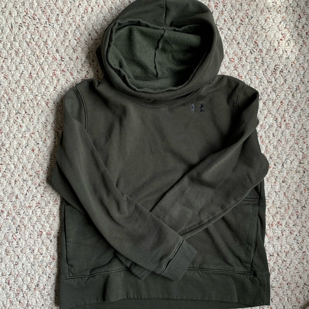 Under Armour Sweatshirt